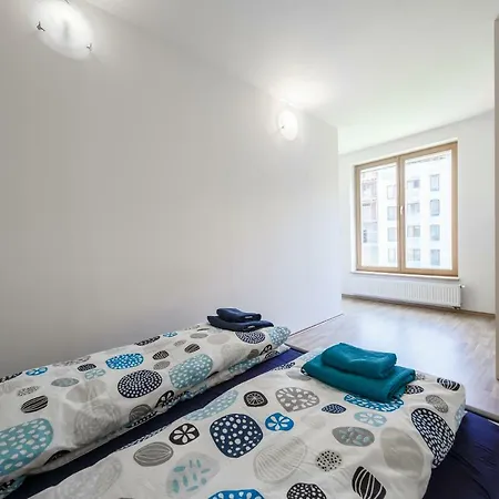 Apartment Quiet Apt With Balcony In Andel